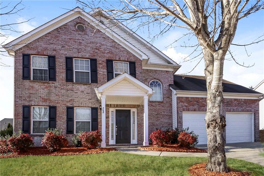 246 Franklin St in Braselton, GA - Building Photo
