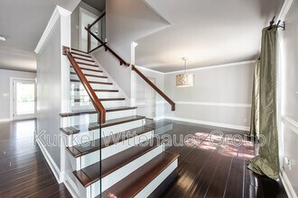 1313 Winding Creek Ct in O'Fallon, IL - Building Photo - Building Photo