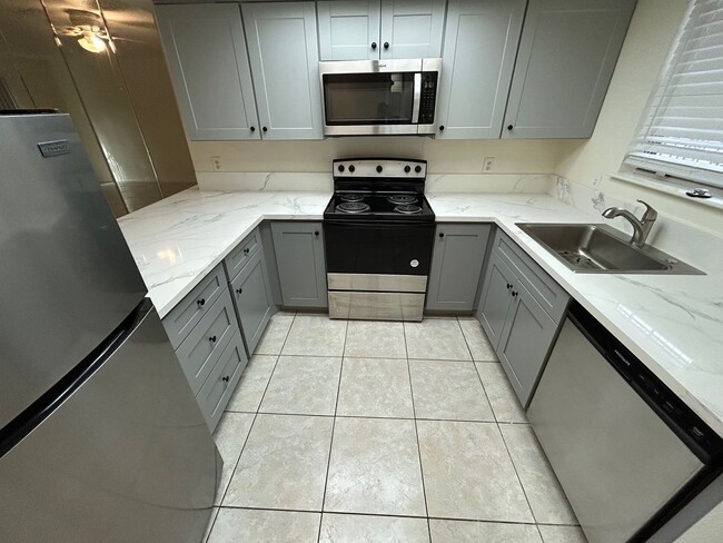 3823 S Maryland Pkwy in Las Vegas, NV - Building Photo - Building Photo