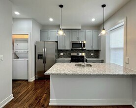 3049 N Spaulding Ave in Chicago, IL - Building Photo - Building Photo