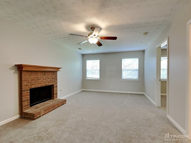 724 Hezekiah Way in Ellenwood, GA - Building Photo - Building Photo