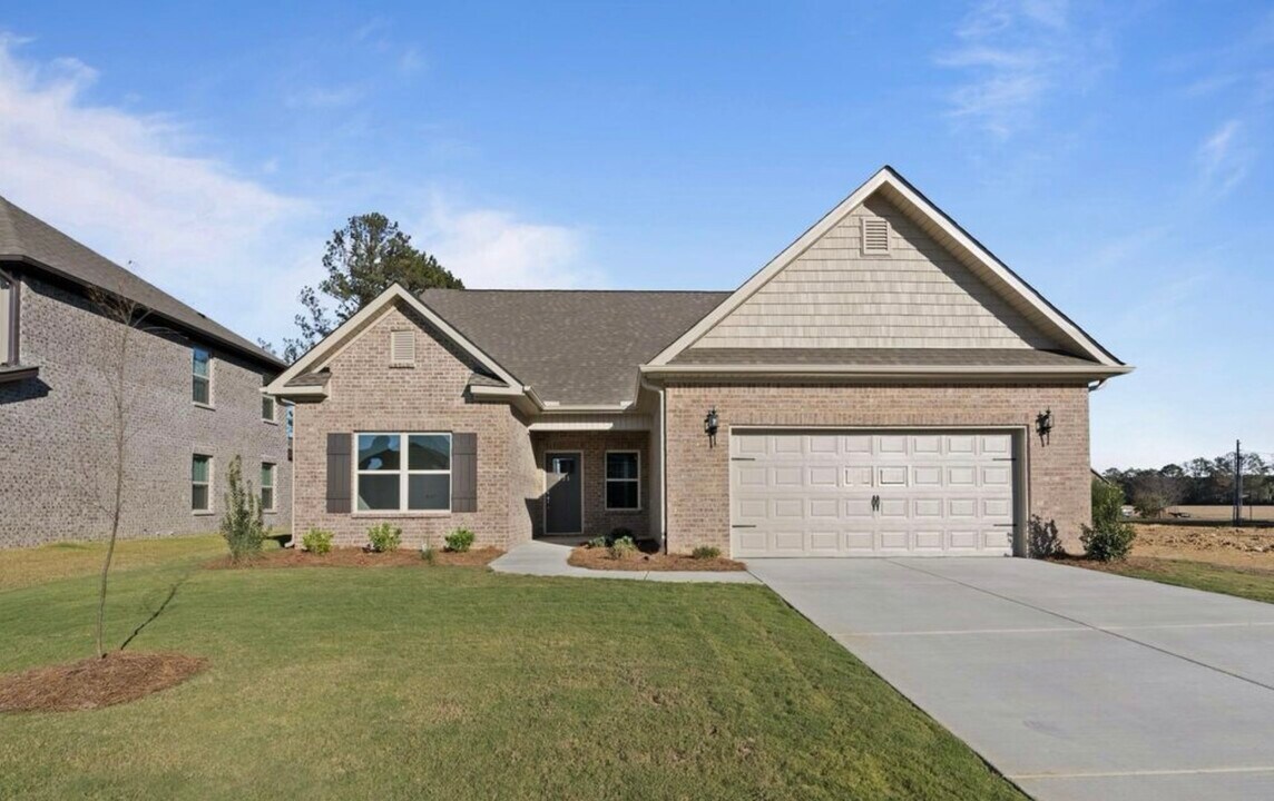 121 Gander Cir in Owens Cross Roads, AL - Building Photo