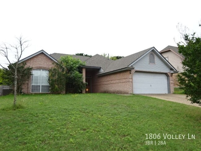 property at 1806 Volley Ln