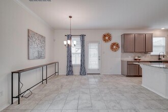 508 Barbary Coast Ln in Jarrell, TX - Foto de edificio - Building Photo