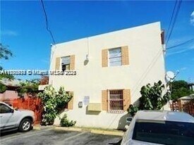 2015 NW 6th Pl in Miami, FL - Building Photo