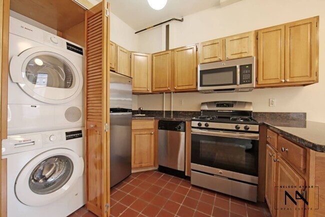 800 President St in Brooklyn, NY - Building Photo - Building Photo