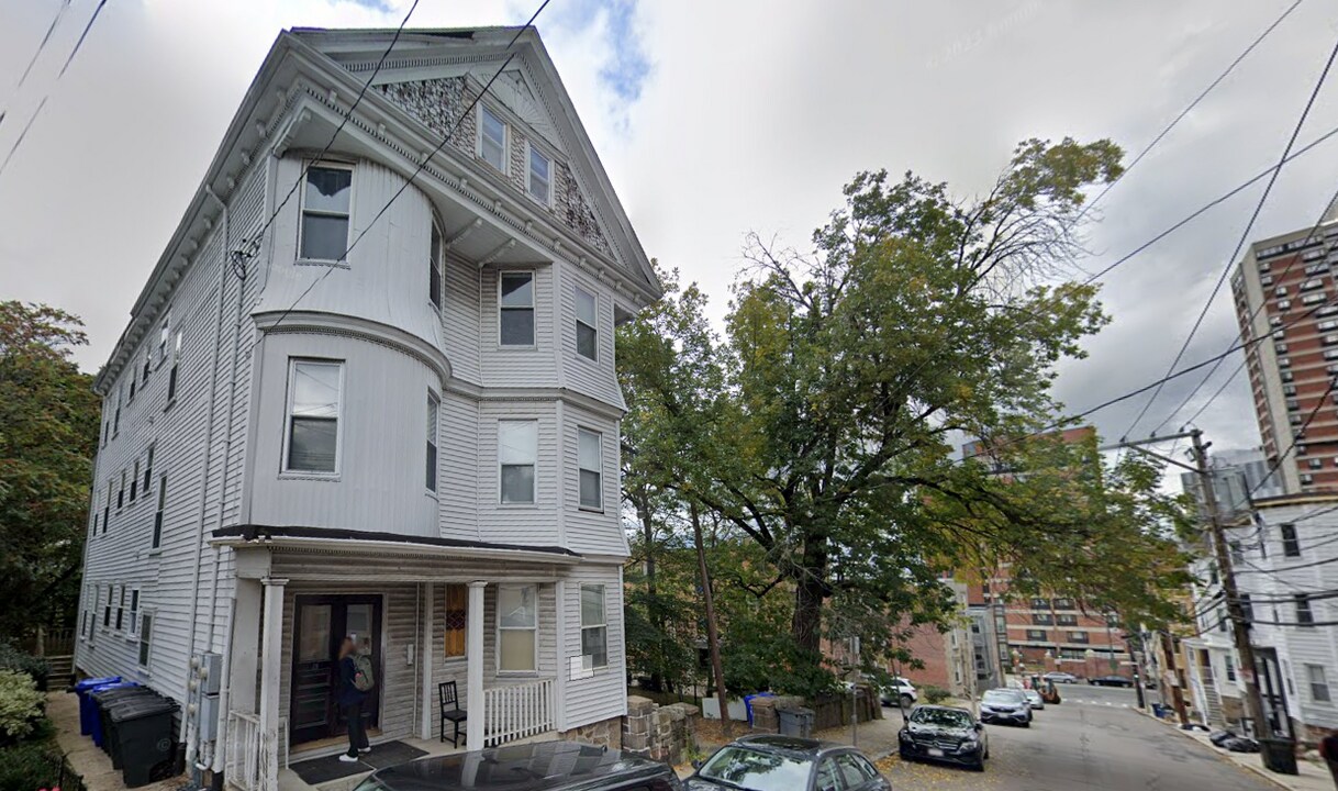 15 Parker Hill Ave, Unit 2 in Boston, MA - Foto de edificio