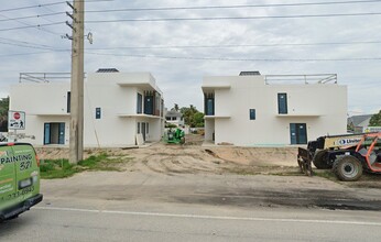 100 Ocean Ter in Indialantic, FL - Building Photo - Building Photo