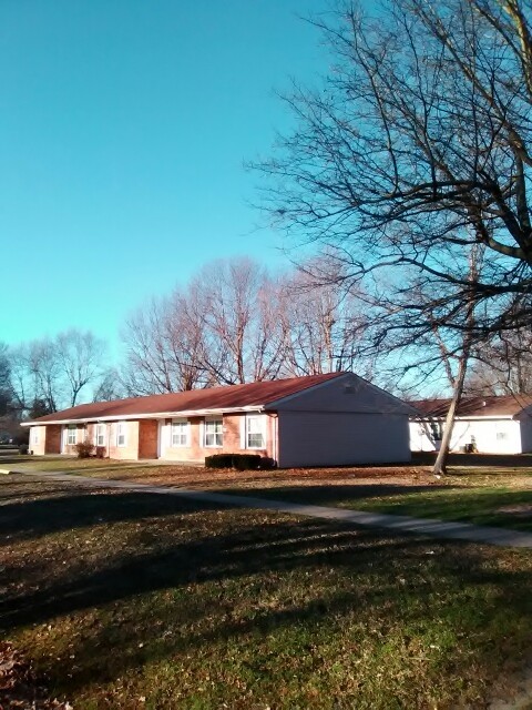 Parma Apartments in Parma, MO - Building Photo