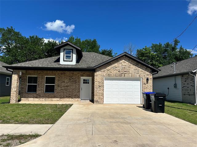 property at 805 Sayle St