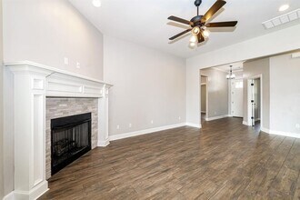 4213 St Augustine St in Mustang, OK - Building Photo - Building Photo