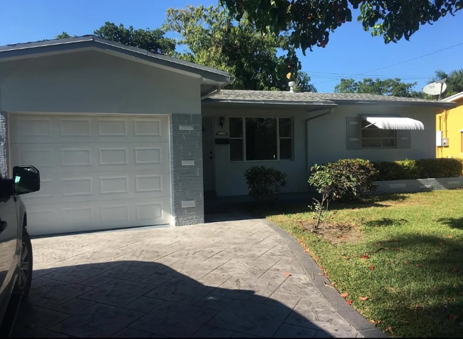 property at 1423 Harding St