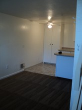 Sunburst Apartments in Santa Rosa, CA - Building Photo - Building Photo