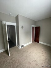 113 Greenwood Pl in Buffalo, NY - Building Photo - Building Photo