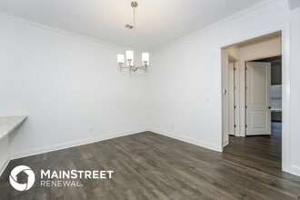 8811 Creek Run Rd in Fort Worth, TX - Building Photo - Building Photo