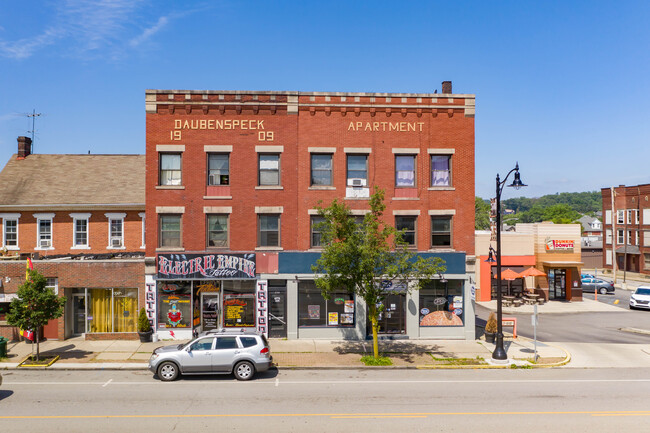 Daubenspeck Apartments in Butler, PA - Building Photo - Building Photo