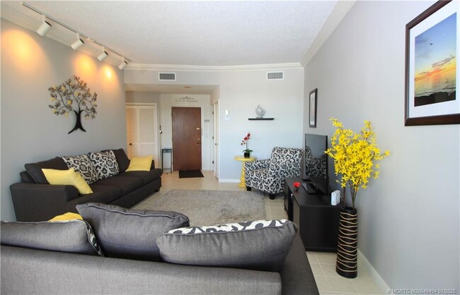 property at 150 SE Four Winds Dr