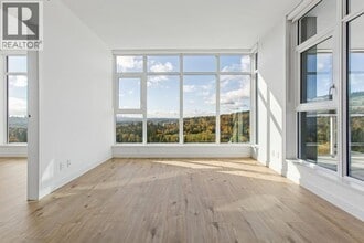 720 Farrow St in Coquitlam, BC - Building Photo - Building Photo