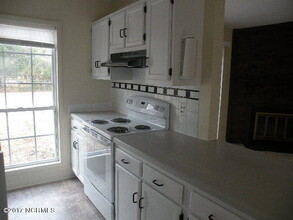 127 Shipman Rd in Havelock, NC - Foto de edificio - Building Photo