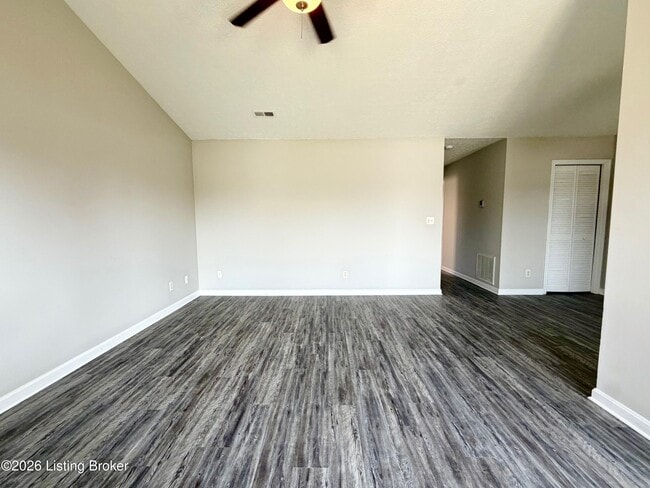 252 Harrison St in Scottsburg, IN - Building Photo - Building Photo