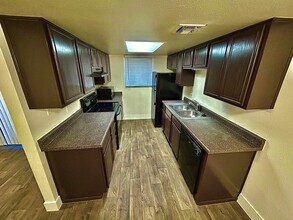 Tamarak Apartments in Tempe, AZ - Building Photo - Building Photo