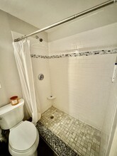 178 Bowen St, Unit 2 in Boston, MA - Building Photo - Building Photo