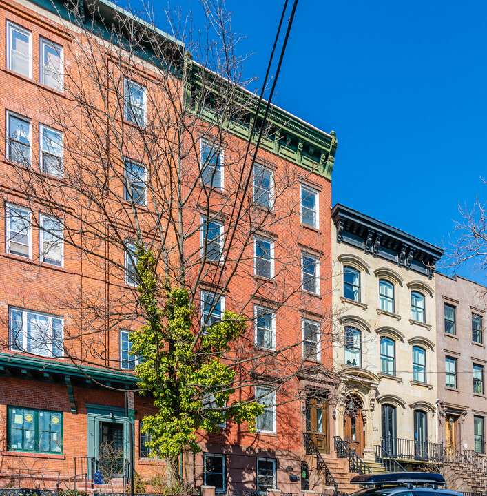 502 Hudson St in Hoboken, NJ - Building Photo