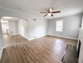 36 N Poe St in Kansas City, MO - Building Photo - Building Photo