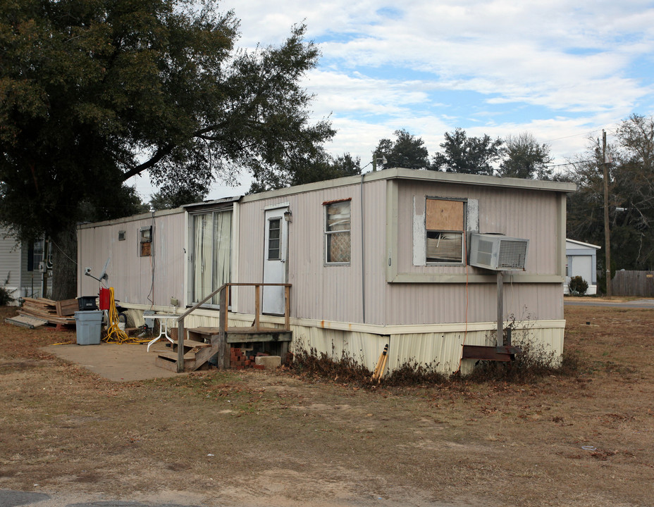 558 E Nine Mile Rd in Pensacola, FL - Building Photo