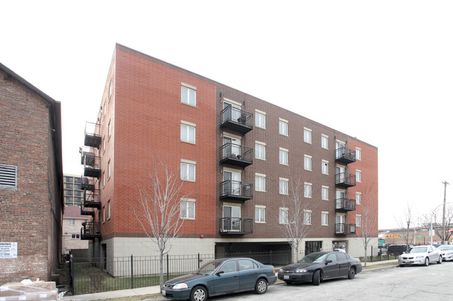 475 W 24th St in Chicago, IL - Building Photo - Building Photo