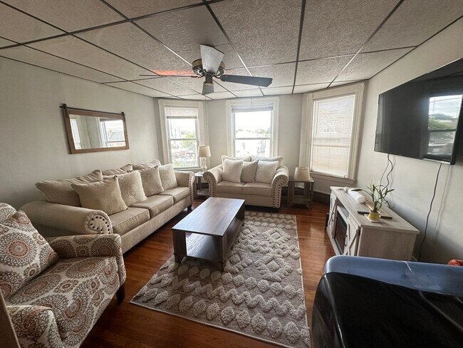 17 Edmands St, Unit #3