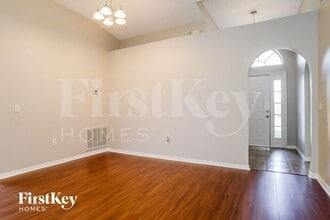 110 Reeding Ridge Dr W in Jacksonville, FL - Building Photo - Building Photo