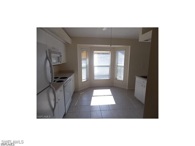 2802 SE 8th Pl in Cape Coral, FL - Building Photo - Building Photo