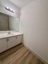 4724 NW 114th Ave-Unit -202 in Doral, FL - Building Photo - Building Photo