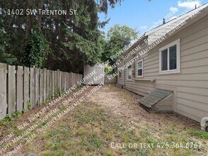 1402 SW Trenton St in Seattle, WA - Building Photo - Building Photo