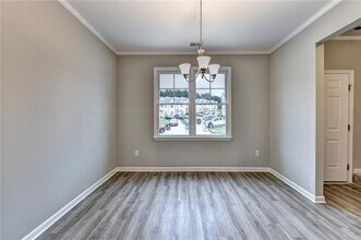 2798 Laurel Ridge Cir in Atlanta, GA - Building Photo - Building Photo