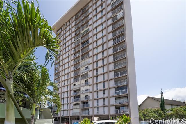 property at 1617 Ke’eaumoku St