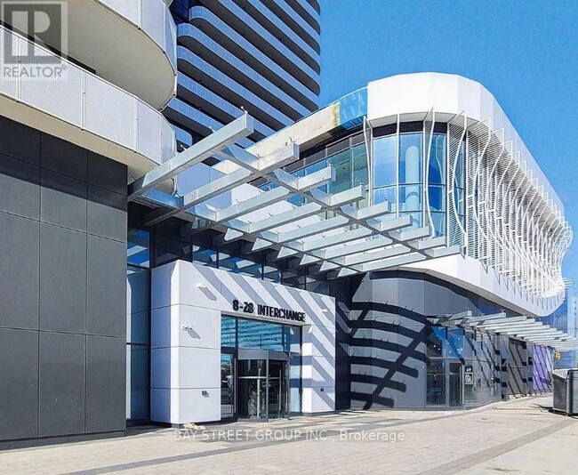 8 Interchange Wy in Vaughan, ON - Building Photo - Building Photo