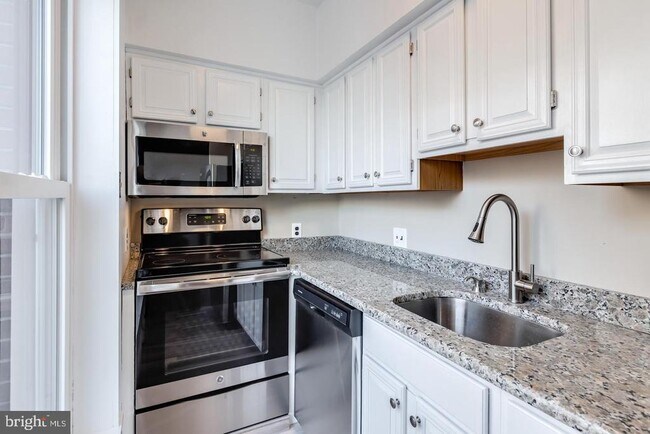 property at 234 N 3rd St