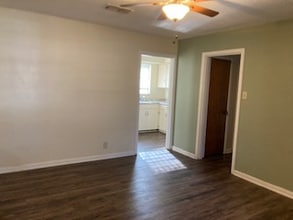 3708 Sabine Ave in Texarkana, TX - Building Photo - Building Photo