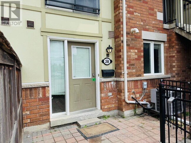2285-2285 Bur Oak Ave in Markham, ON - Building Photo - Building Photo
