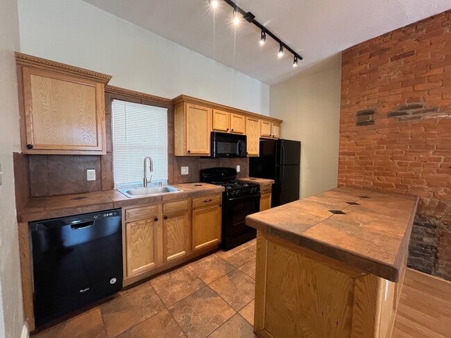 property at 5205 Carnegie St