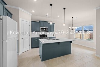 1104 Maclaren Ave in Lowell, AR - Building Photo - Building Photo