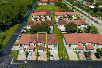 20750 SW 79th Pl in Cutler Bay, FL - Building Photo - Building Photo