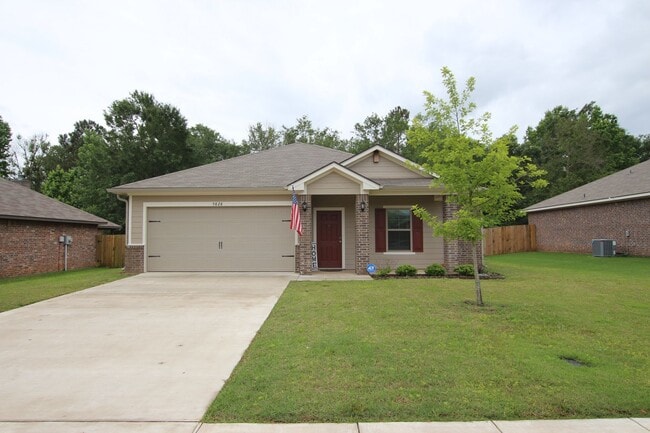 5828 Deauville Street in Tyler, TX - Building Photo - Building Photo