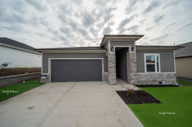 20667 Barker St in Spring Hill, KS - Building Photo - Building Photo