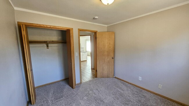 property at 1820 Bromley St