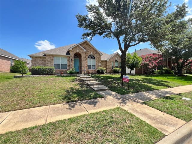 property at 3537 Brewster Dr
