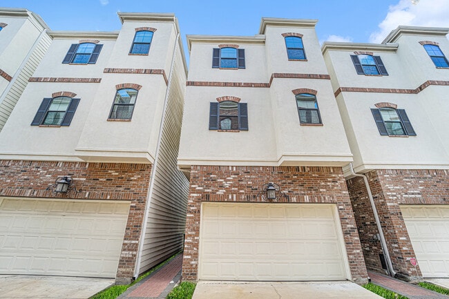 1404 W 26th St in Houston, TX - Building Photo - Building Photo
