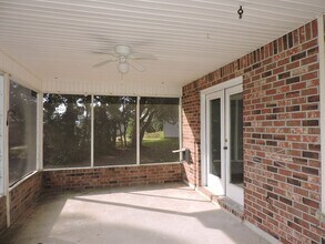 372 Mizzen Ln in Pensacola, FL - Building Photo - Building Photo